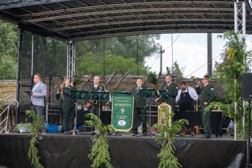 Koncert orkiestry myśliwskiej.