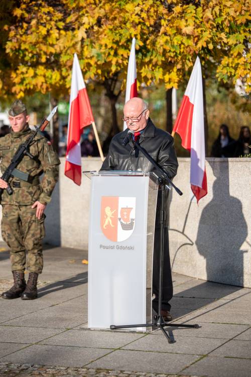 Obywatele podczas obchodów Święta Niepodległości.