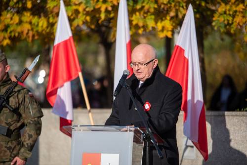 Obywatele podczas obchodów Święta Niepodległości.