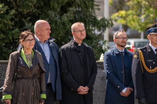 Uczestnicy wydarzenia w zbliżeniu.