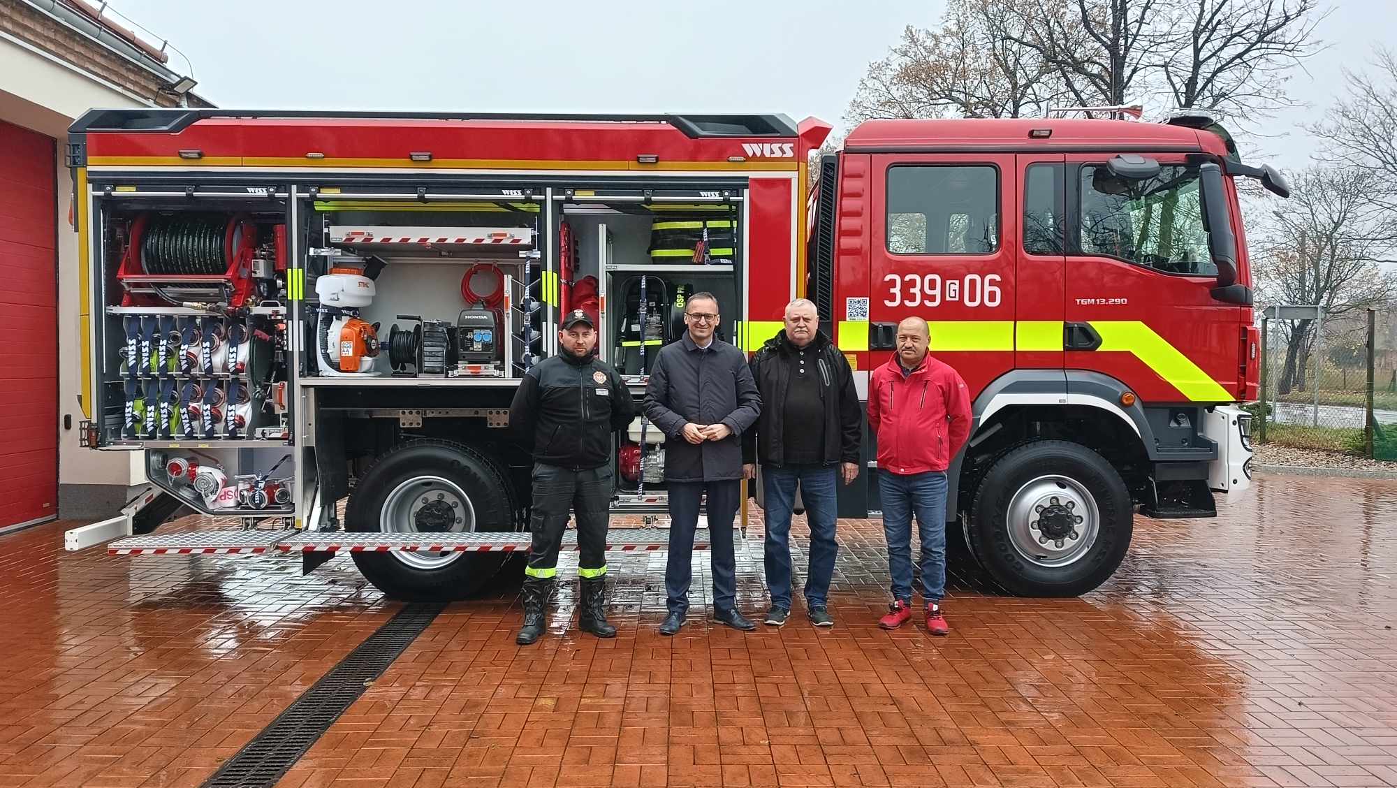 Jednostka OSP Pruszcz Gdański ma nowy samochód