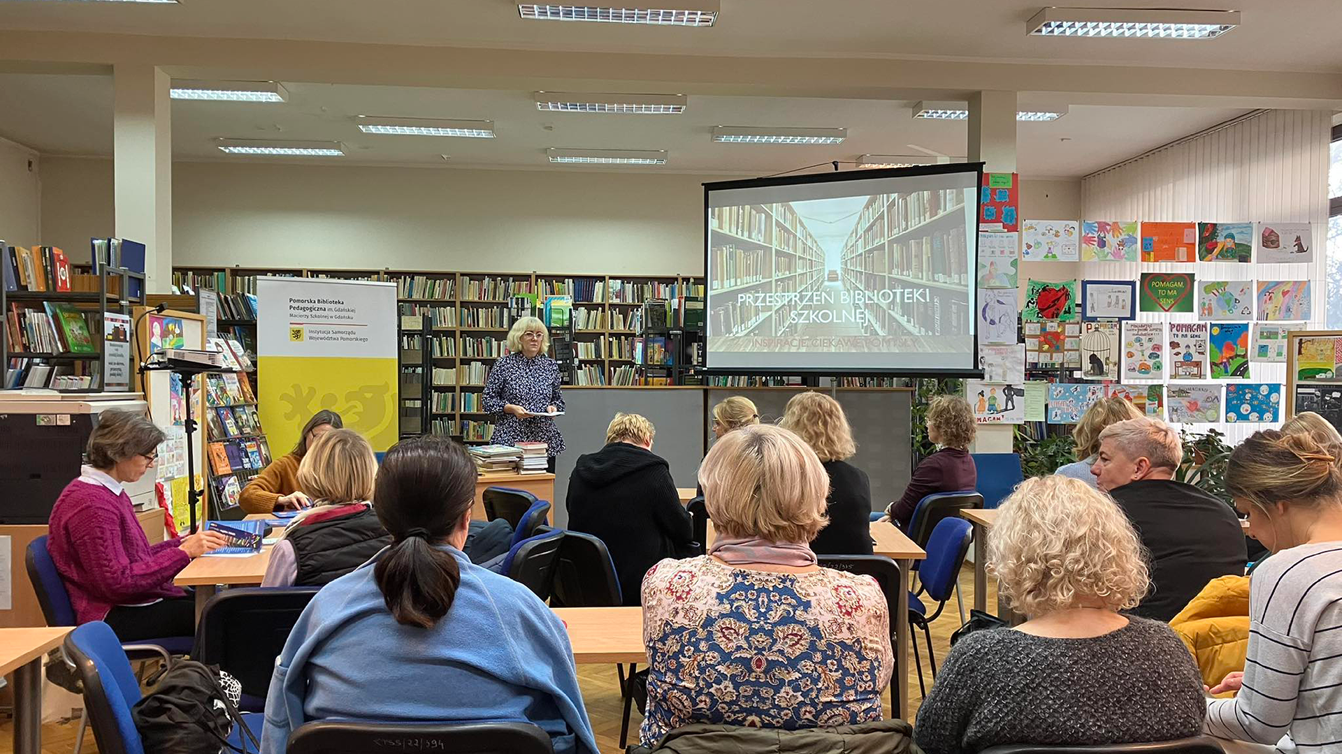 Ciekawe pomysły na przestrzeń biblioteki szkolnej – spotkanie bibliotekarzy