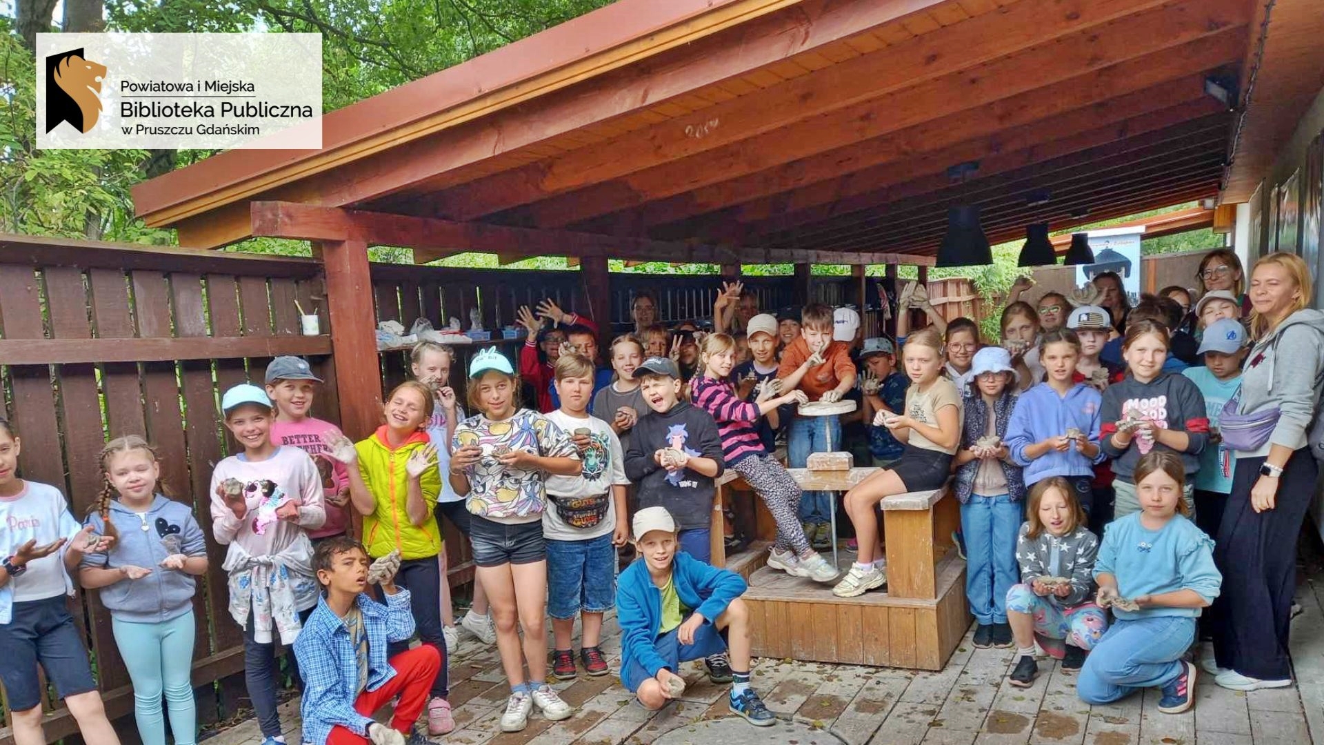 Powiatowa i Miejska Biblioteka Publiczna w Pruszczu Gdańskim – Byliśmy w Biskupinie...