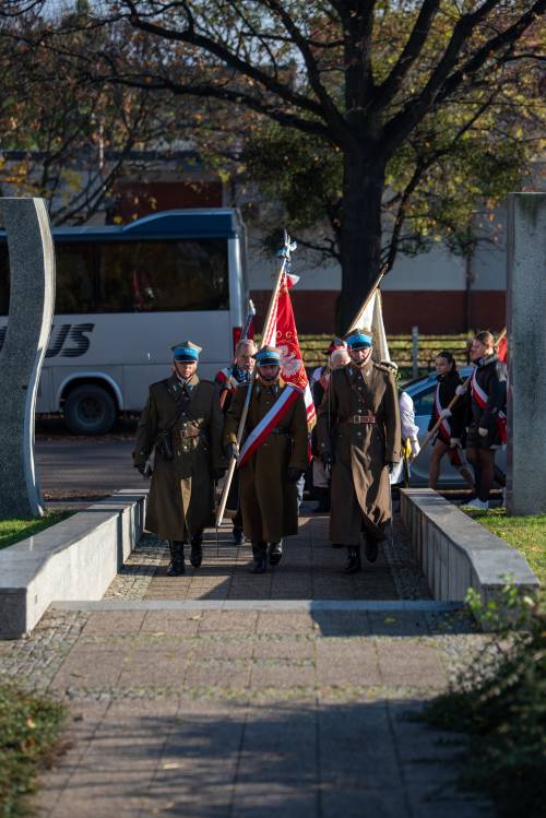 Żołnierze podczas obchodów Święta Niepodległości.