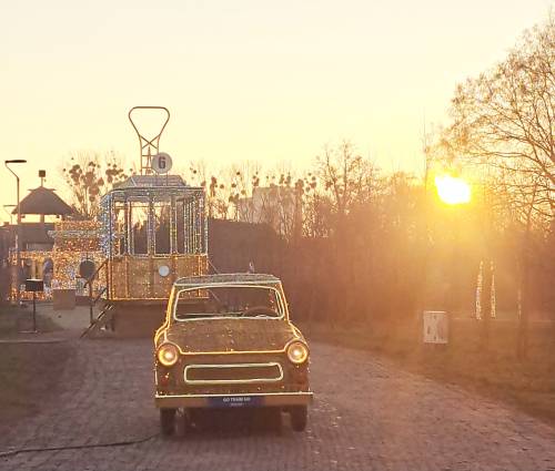 Iluminacja w Parku Kulturowym Faktoria.