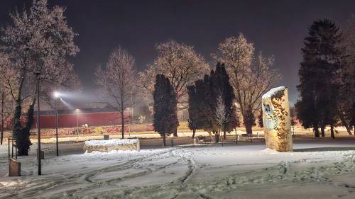 Park przy Wita Stwosza zimą
